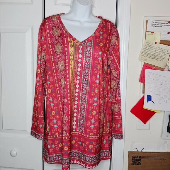 Lily by Firmiana Tunic Style Boho Top NWT Size Medium - Picture 2 of 9